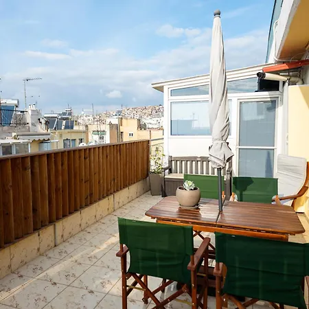 Horizon 2 - Downtown Penthouse With Big Terrace Daire Selanik